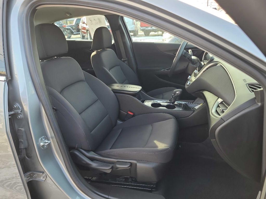 Chevrolet Malibu 4dr Sdn 1LT 2024