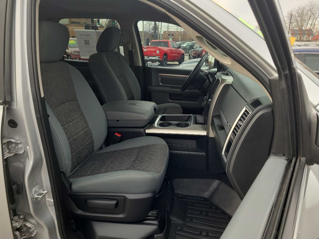 RAM 2500 Big Horn 4x4 Mega Cab 6'4" Box 2018