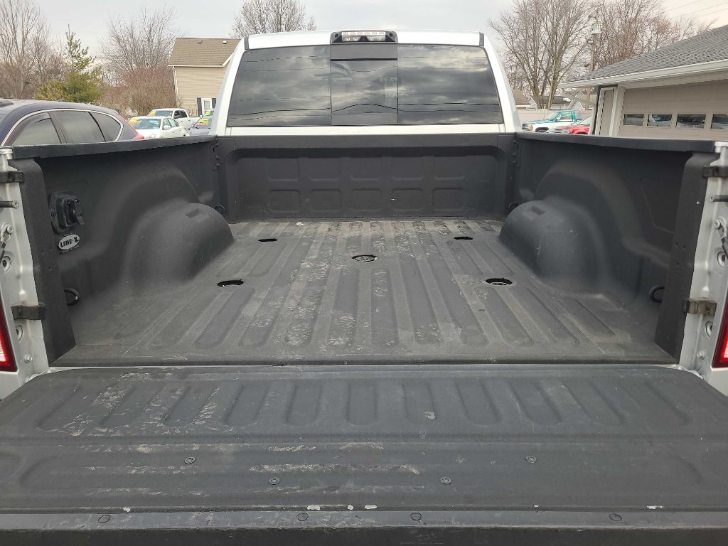 RAM 2500 Big Horn 4x4 Mega Cab 6'4" Box 2018