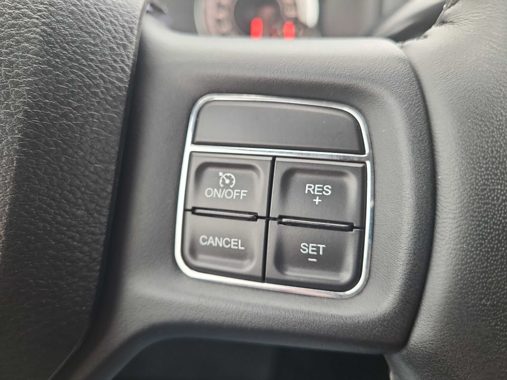 RAM 2500 Big Horn 4x4 Mega Cab 6'4" Box 2018