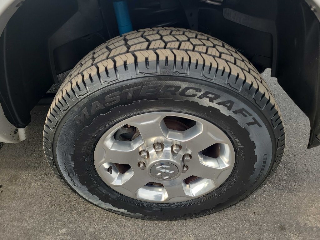 RAM 2500 Big Horn 4x4 Mega Cab 6'4" Box 2018