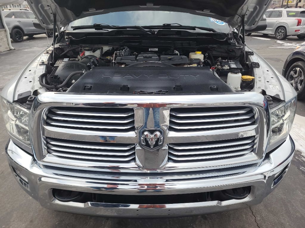 RAM 2500 Big Horn 4x4 Mega Cab 6'4" Box 2018