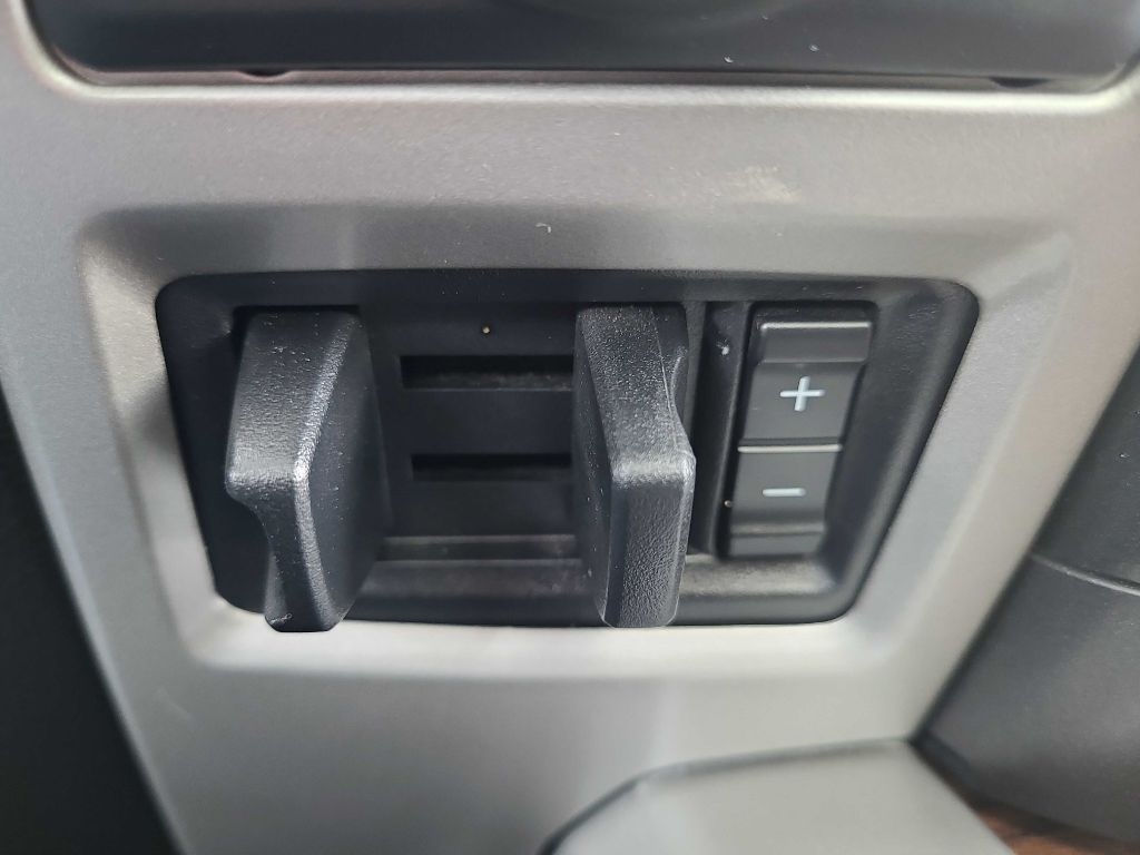 Ford F-150 XLT Lariat 2018