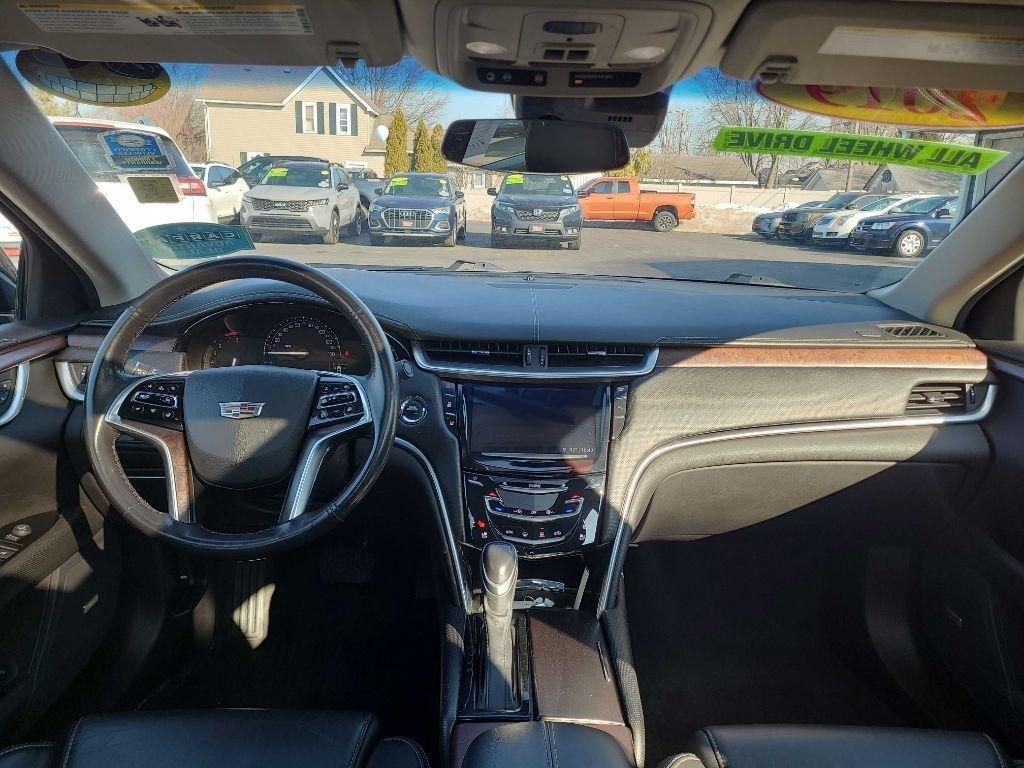 Cadillac XTS 4dr Sdn Luxury AWD 2019