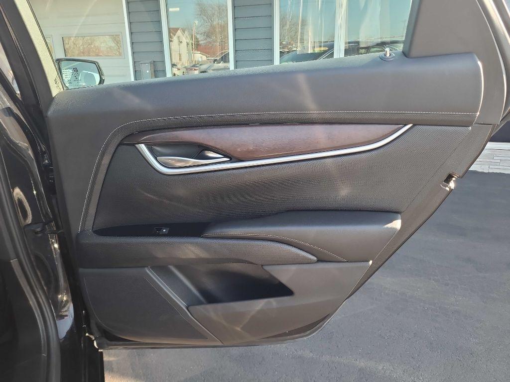 Cadillac XTS 4dr Sdn Luxury AWD 2019