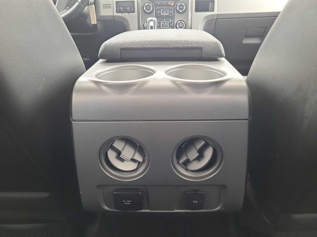 Ford F-150 4WD SuperCrew 145" XLT 2013