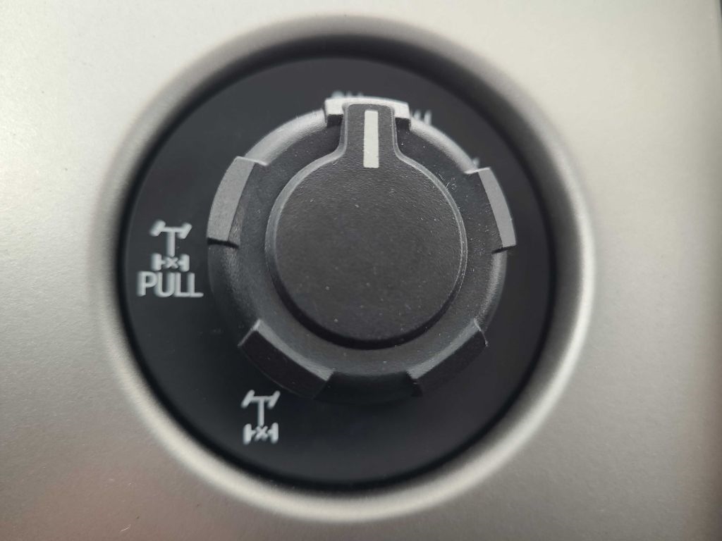 Ford F-150 4WD SuperCrew 145" XLT 2013