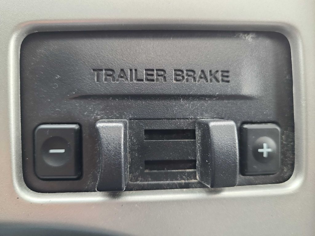 Ford F-150 4WD SuperCrew 145" XLT 2013