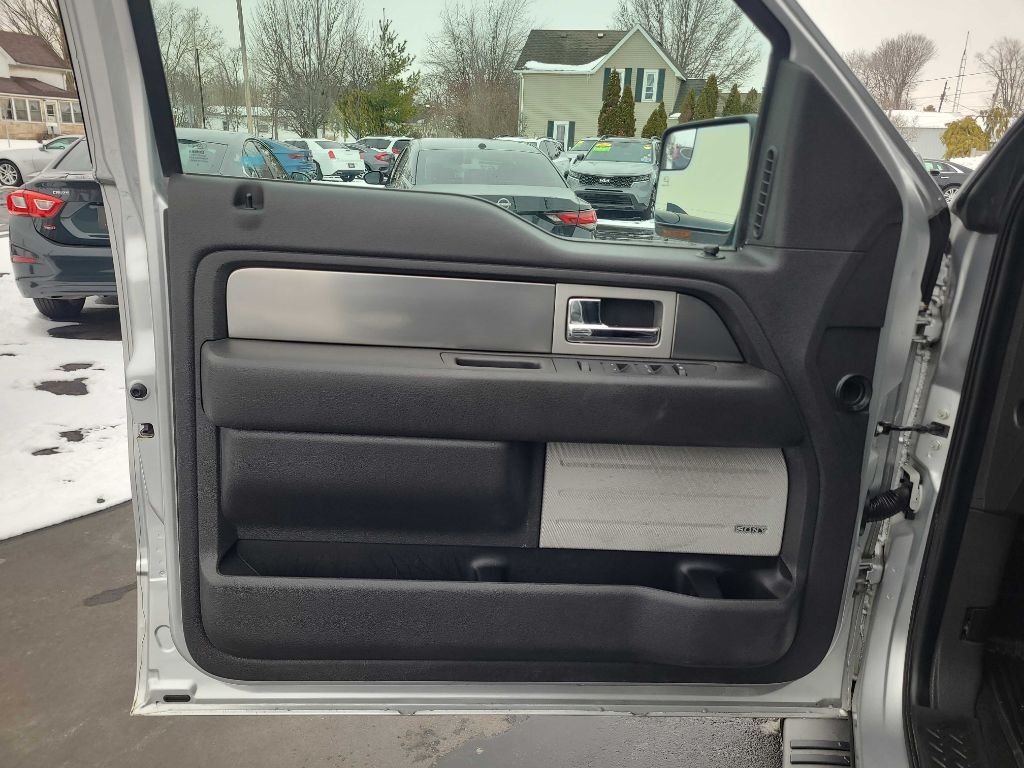 Ford F-150 4WD SuperCrew 145" XLT 2013