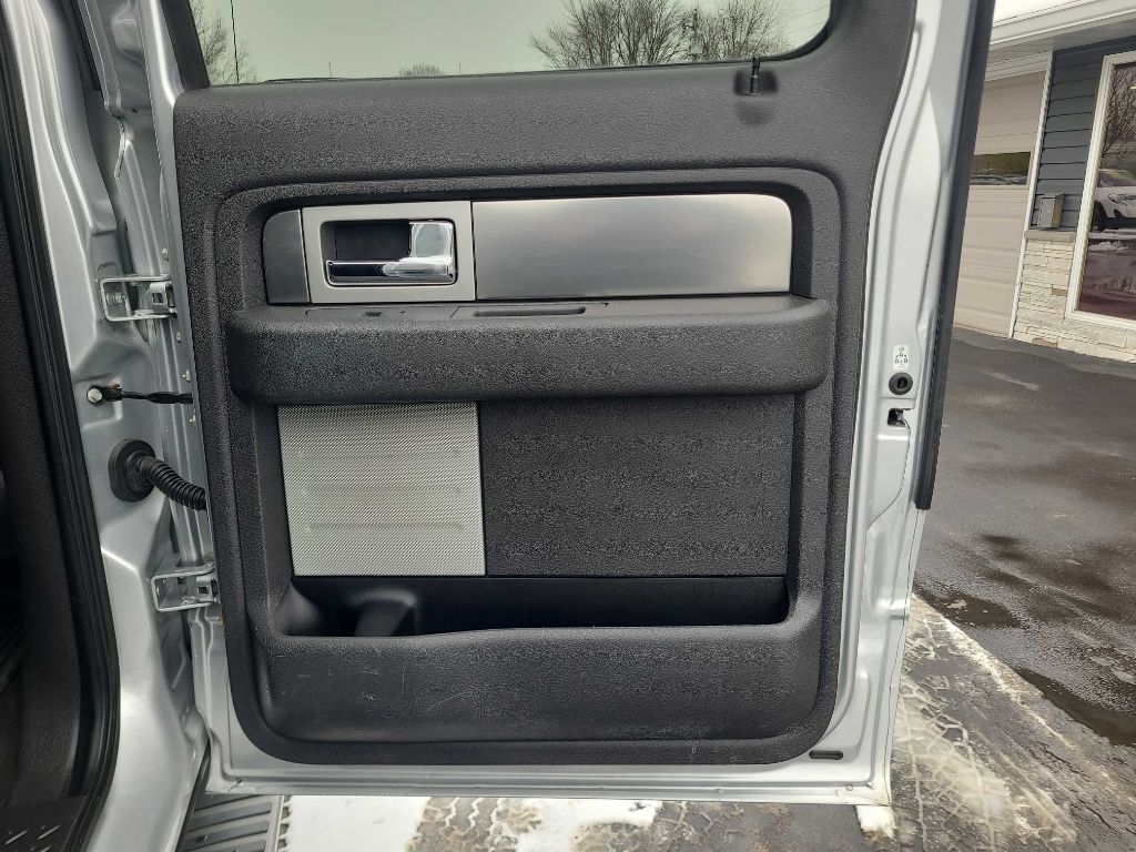 Ford F-150 4WD SuperCrew 145" XLT 2013