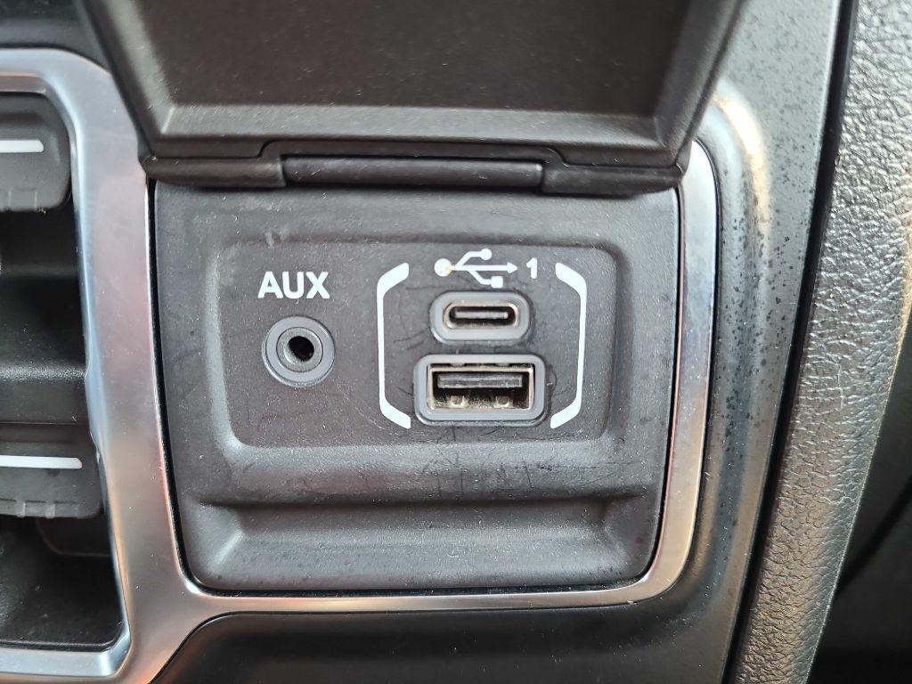 Jeep Wrangler 4xe Unlimited Sahara 4x4 2021