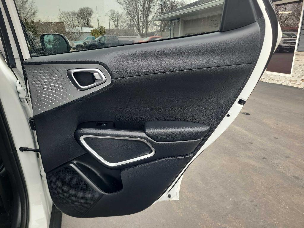 Kia Soul LX IVT 2024