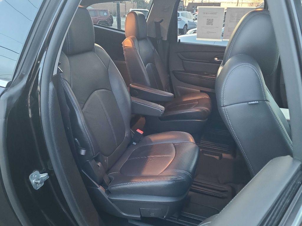 Chevrolet Traverse FWD 4dr LT w/2LT 2017