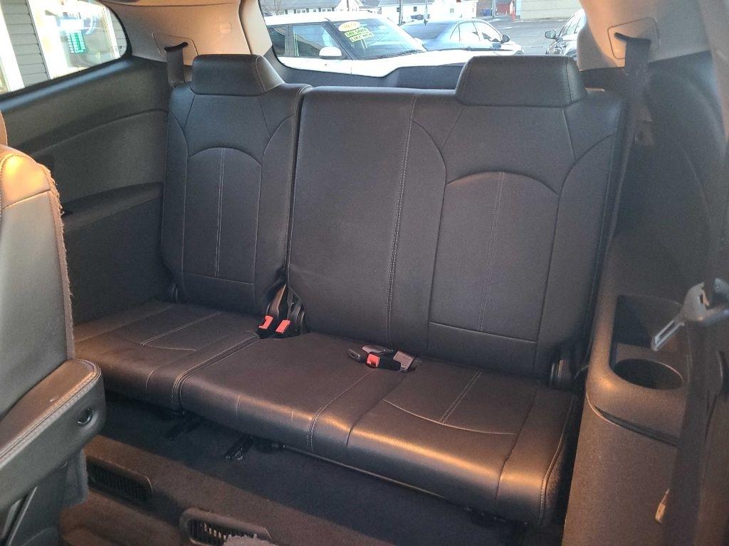 Chevrolet Traverse FWD 4dr LT w/2LT 2017