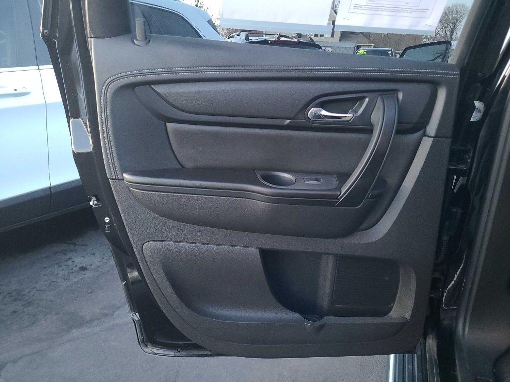 Chevrolet Traverse FWD 4dr LT w/2LT 2017