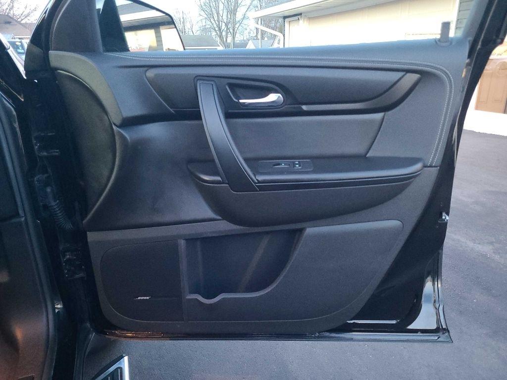 Chevrolet Traverse FWD 4dr LT w/2LT 2017