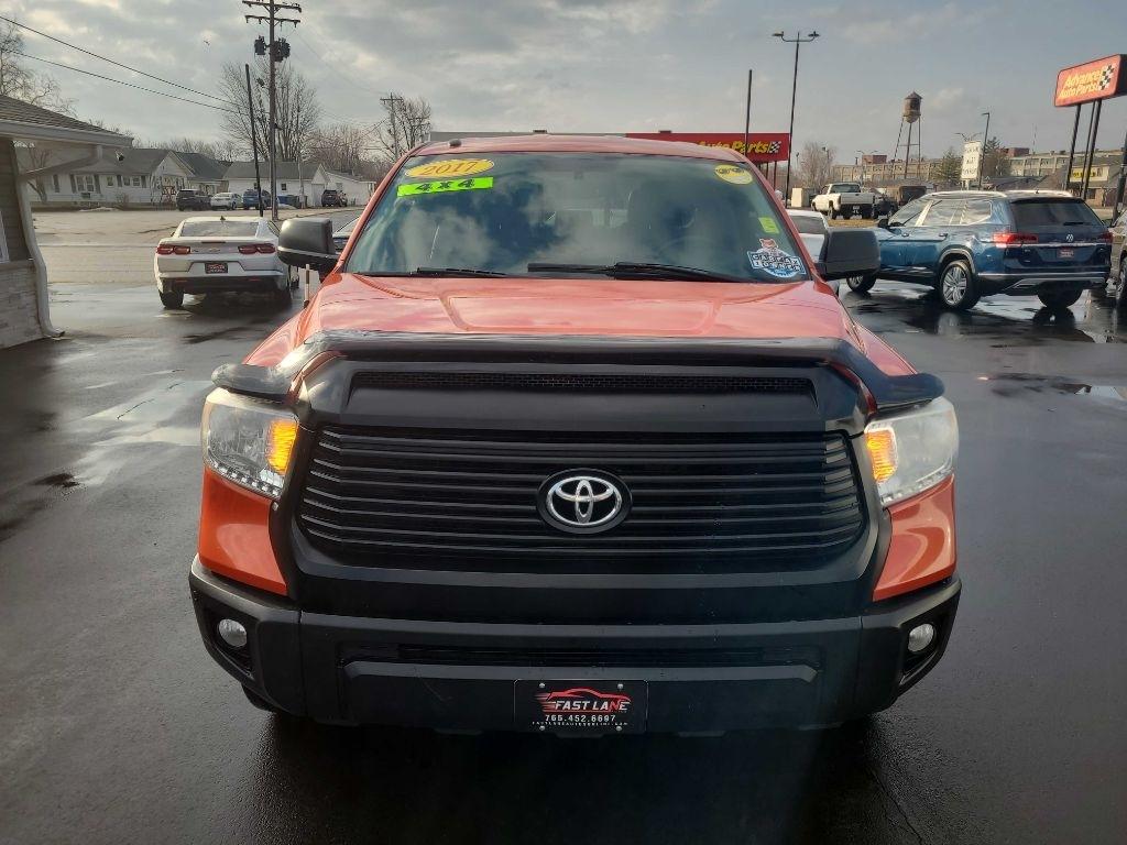 Toyota Tundra 4WD Limited Double Cab 6.5' Bed 5.7L FFV (Natl) 2017