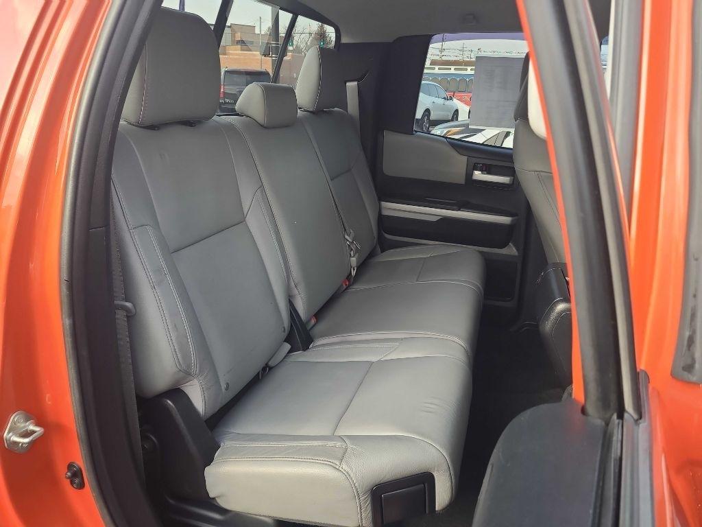 Toyota Tundra 4WD Limited Double Cab 6.5' Bed 5.7L FFV (Natl) 2017