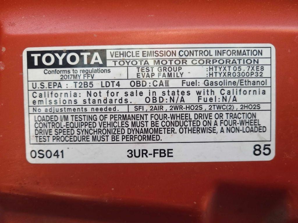 Toyota Tundra 4WD Limited Double Cab 6.5' Bed 5.7L FFV (Natl) 2017