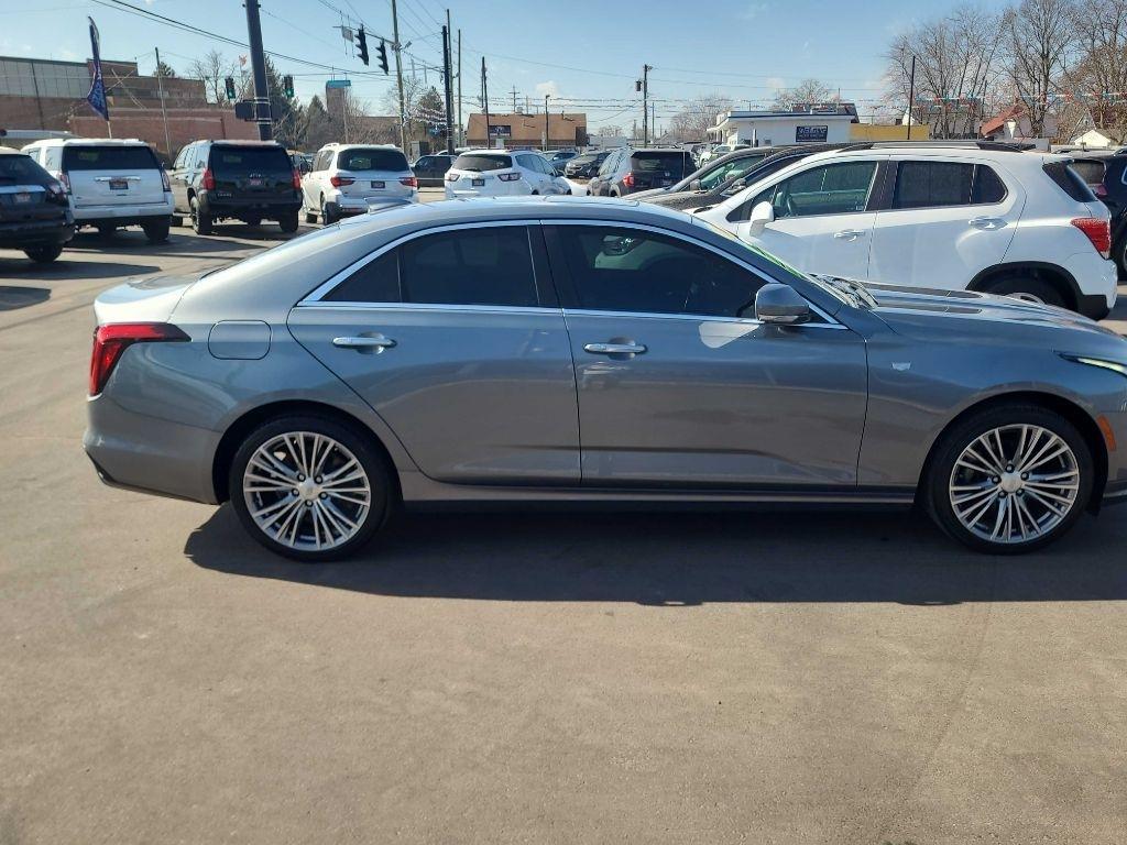 Cadillac CT4 4dr Sdn Premium Luxury 2020