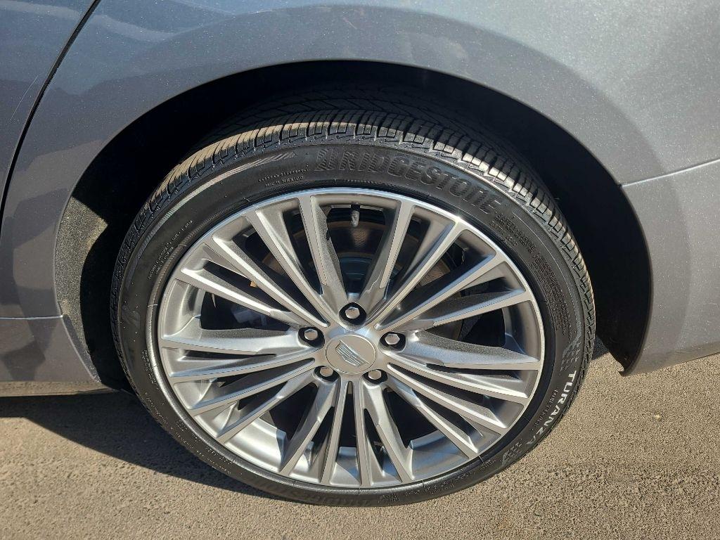 Cadillac CT4 4dr Sdn Premium Luxury 2020