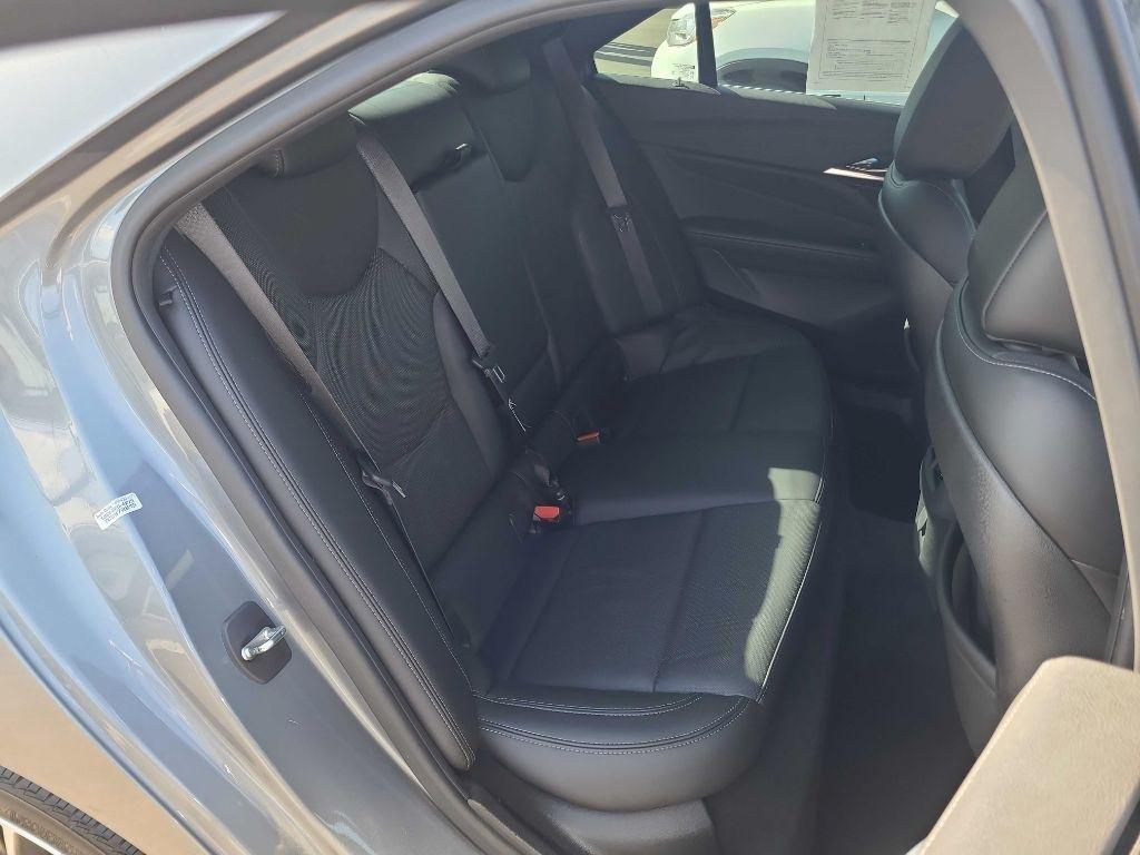 Cadillac CT4 4dr Sdn Premium Luxury 2020