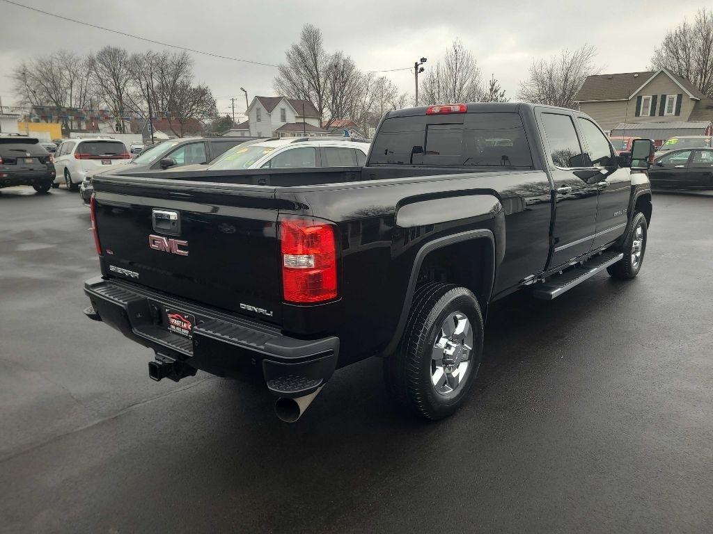 GMC Sierra 3500HD 4WD Crew Cab 167.7" Denali 2017