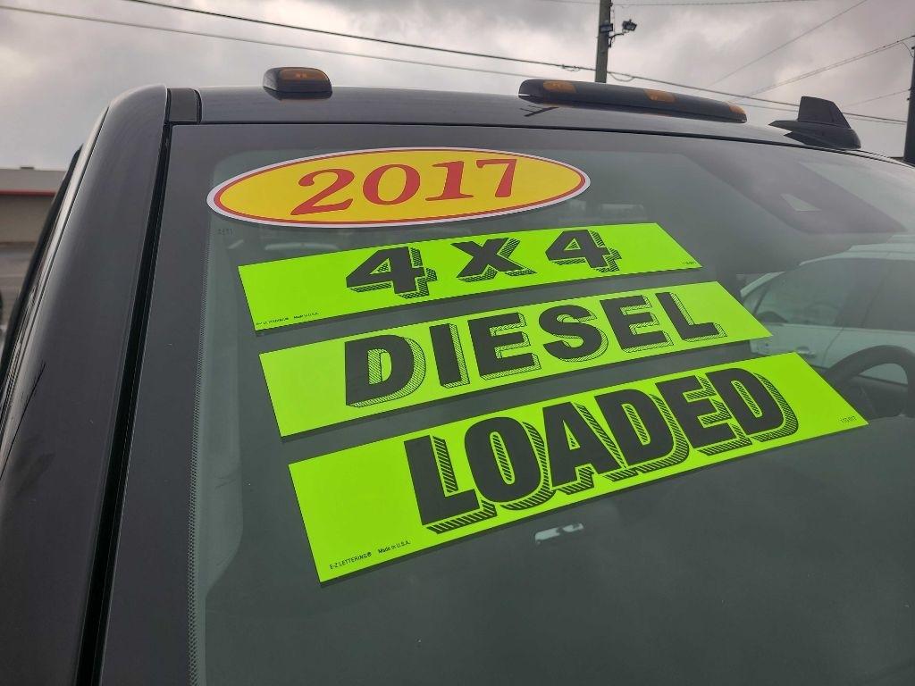 GMC Sierra 3500HD 4WD Crew Cab 167.7" Denali 2017