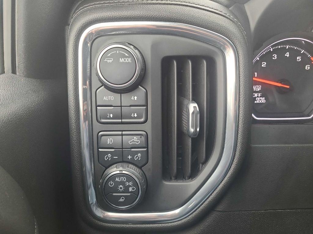 Chevrolet Silverado 1500 4WD Crew Cab 147" LT Trail Boss 2021