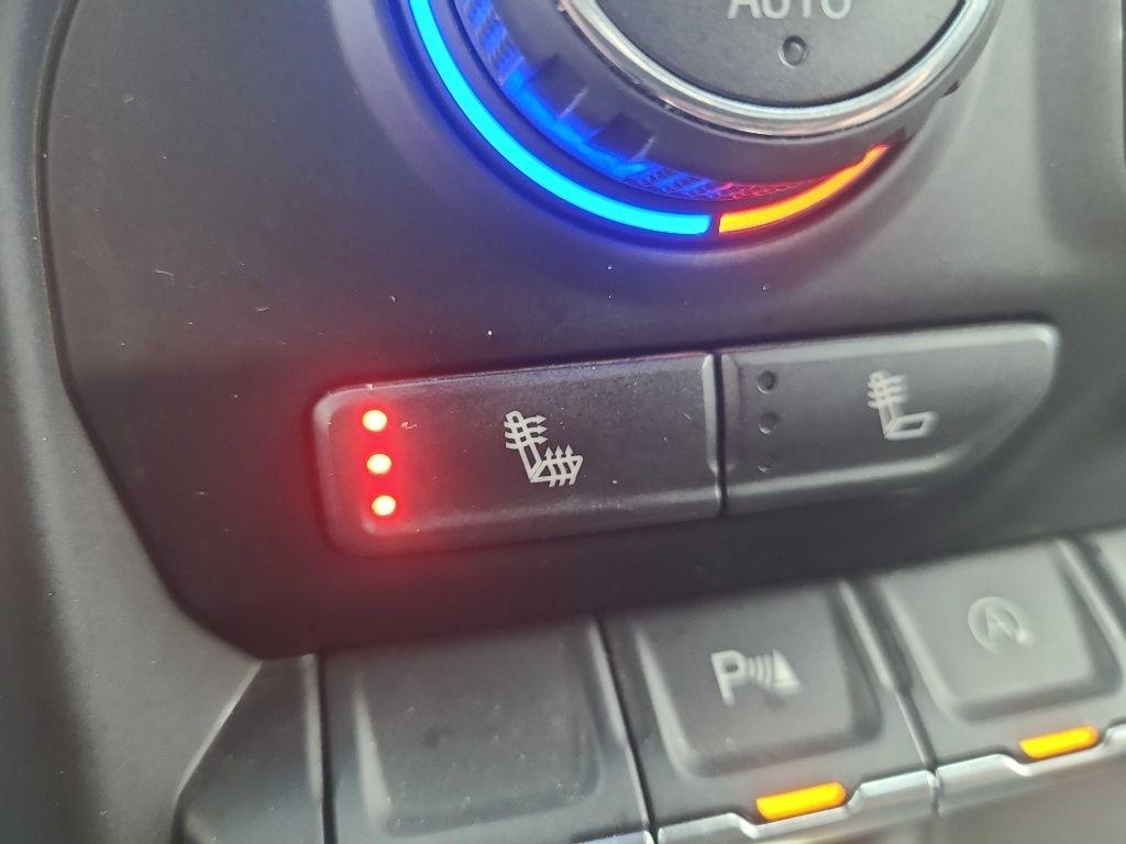 Chevrolet Silverado 1500 4WD Crew Cab 147" LT Trail Boss 2021