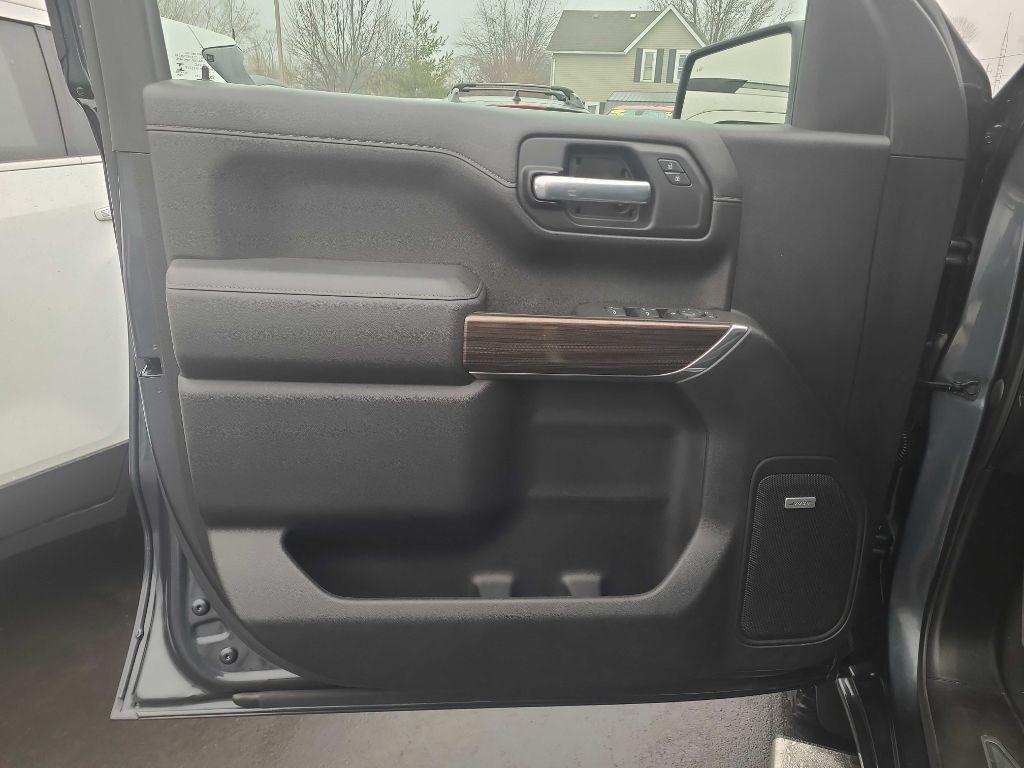 Chevrolet Silverado 1500 4WD Crew Cab 147" LT Trail Boss 2021