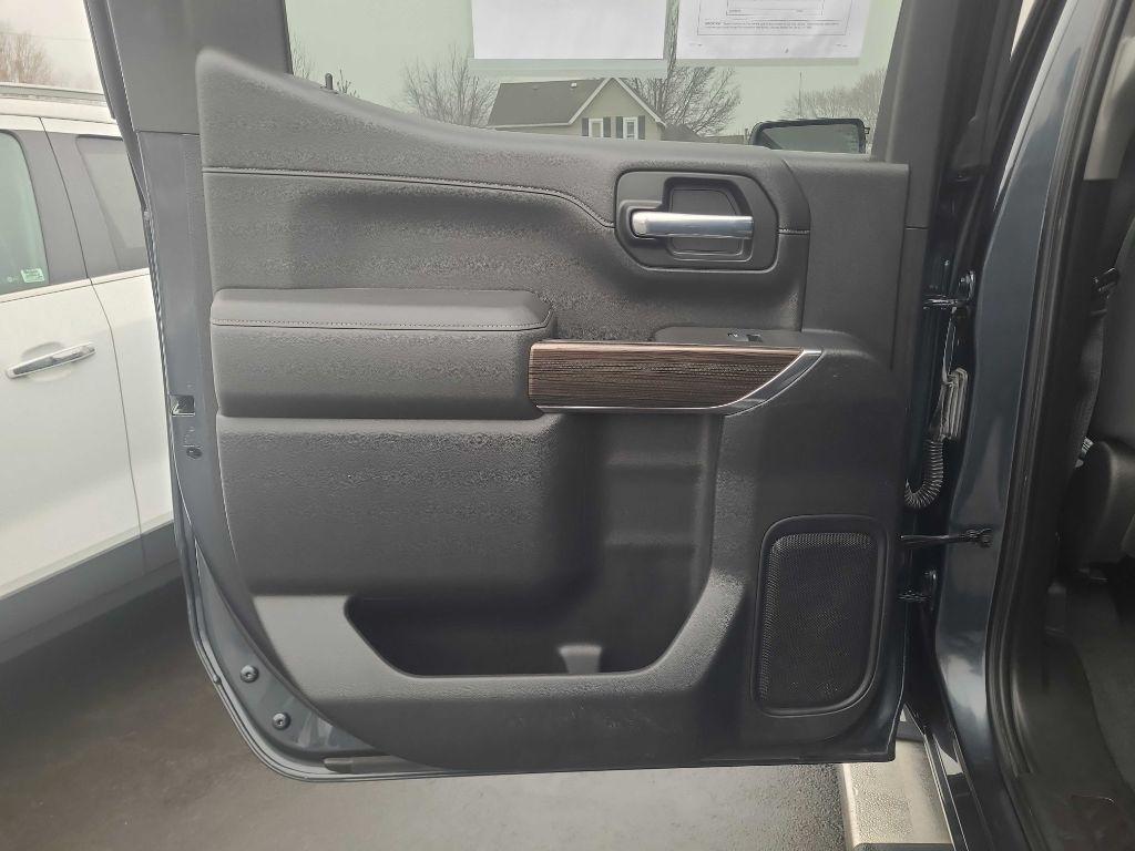 Chevrolet Silverado 1500 4WD Crew Cab 147" LT Trail Boss 2021