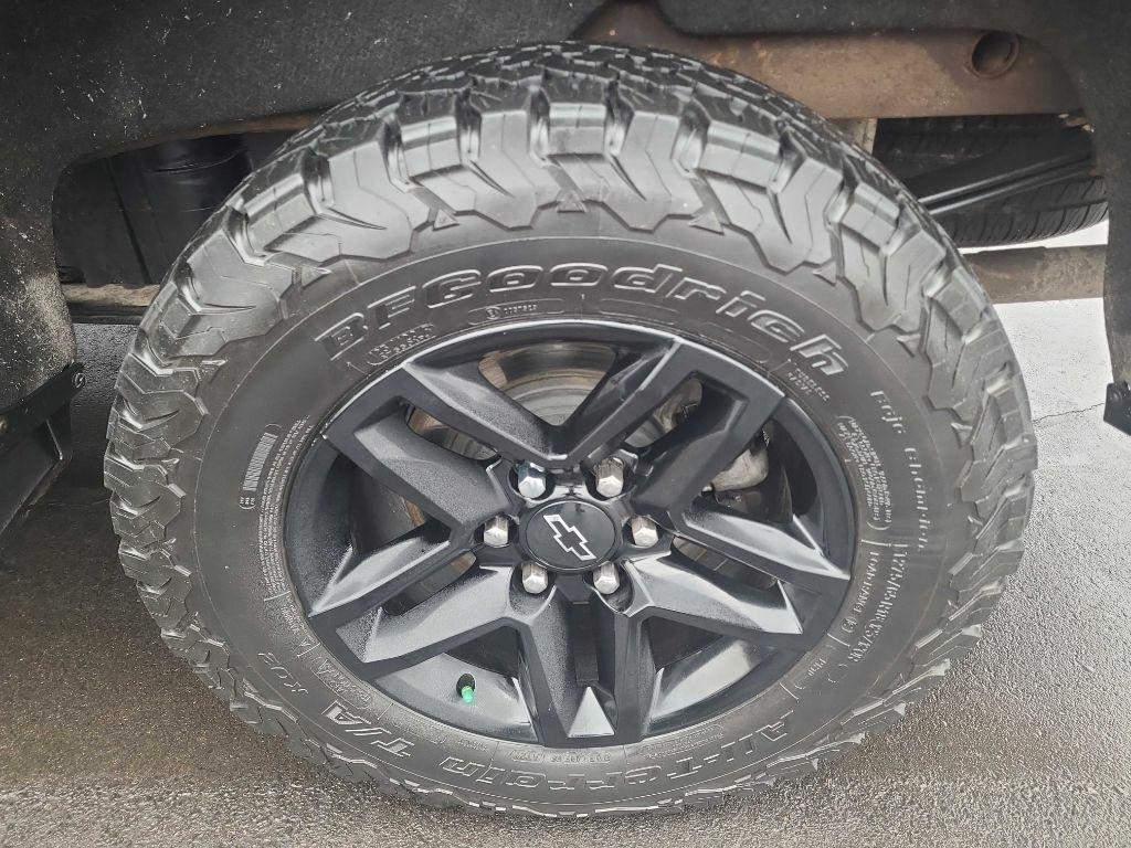 Chevrolet Silverado 1500 4WD Crew Cab 147" LT Trail Boss 2021