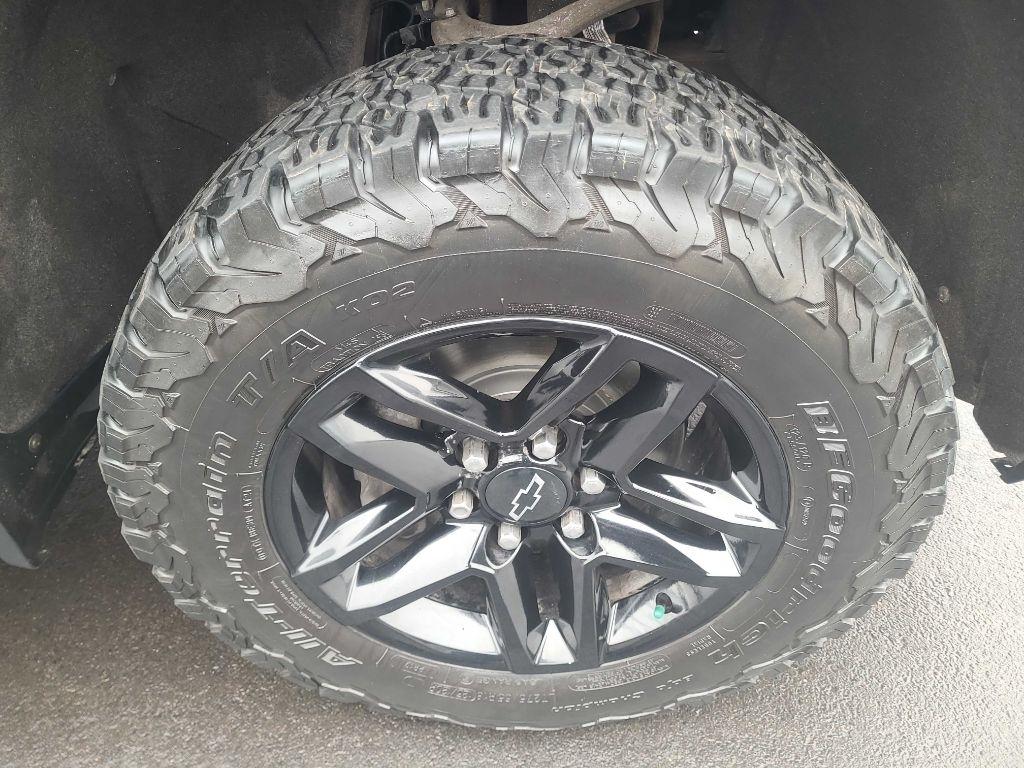 Chevrolet Silverado 1500 4WD Crew Cab 147" LT Trail Boss 2021