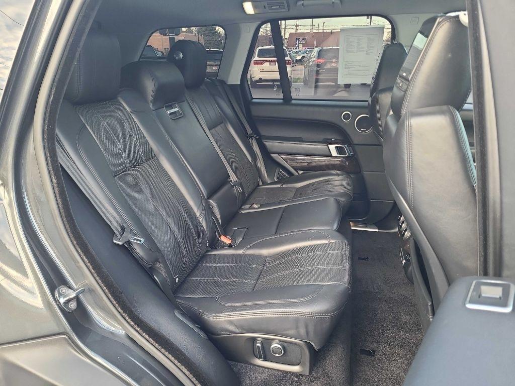 Land Rover Range Rover 4WD 4dr HSE 2016