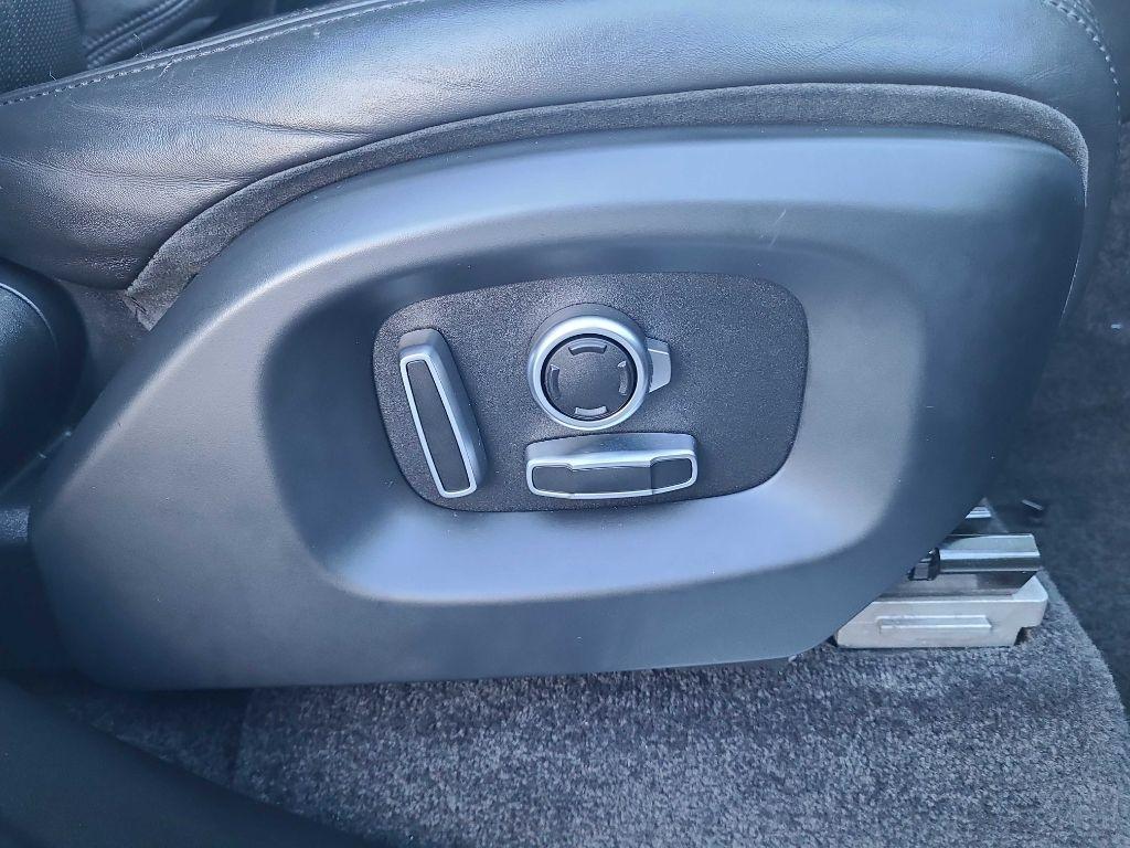 Land Rover Range Rover 4WD 4dr HSE 2016