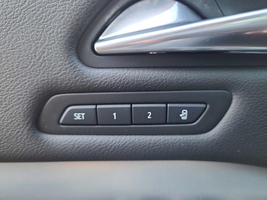 Cadillac XT4 FWD 4dr Premium Luxury 2019