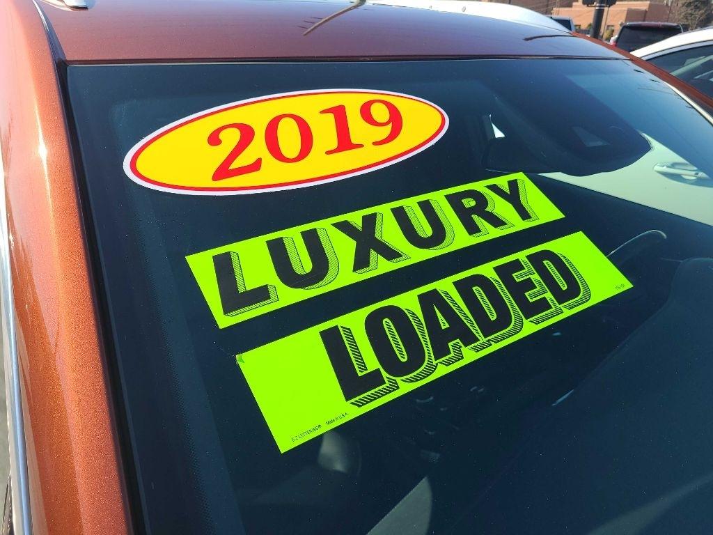 Cadillac XT4 FWD 4dr Premium Luxury 2019