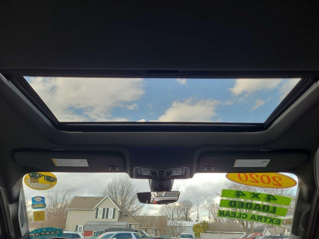 Chevrolet Silverado 1500 4WD Crew Cab 147" High Country 2020