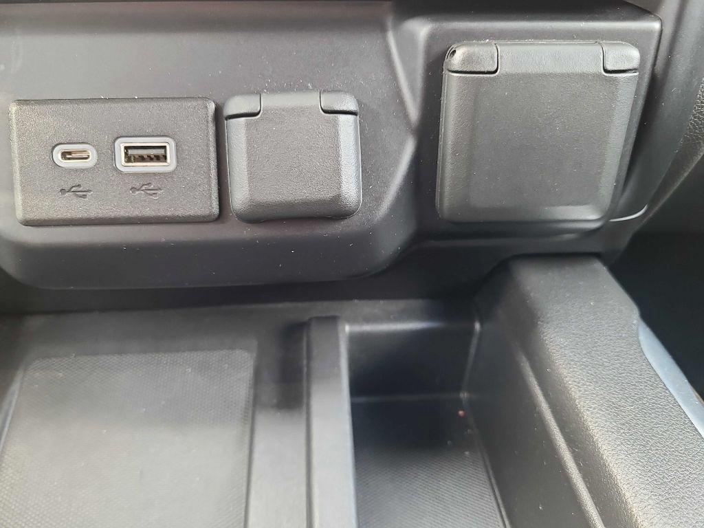 Chevrolet Silverado 1500 4WD Crew Cab 147" High Country 2020