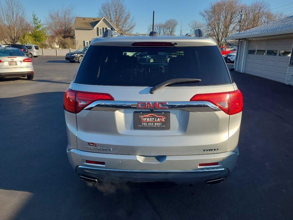 GMC Acadia AWD 4dr Denali 2017
