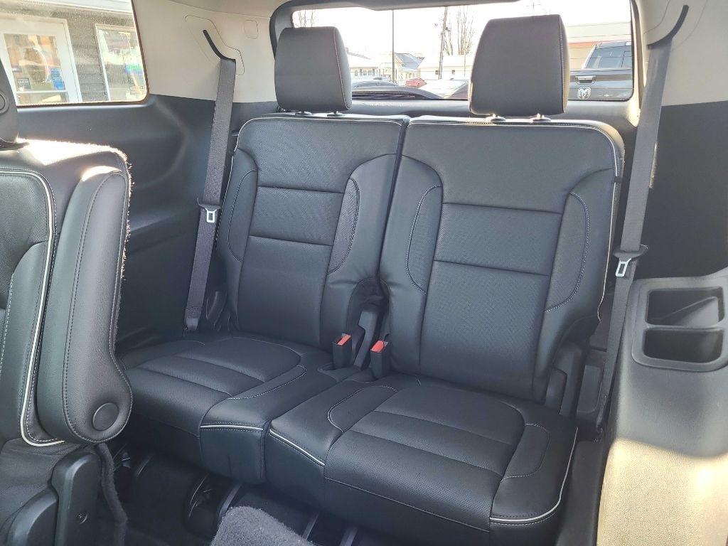 GMC Acadia AWD 4dr Denali 2017