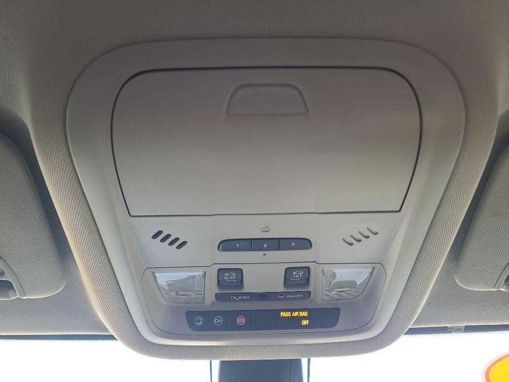 GMC Acadia AWD 4dr Denali 2017