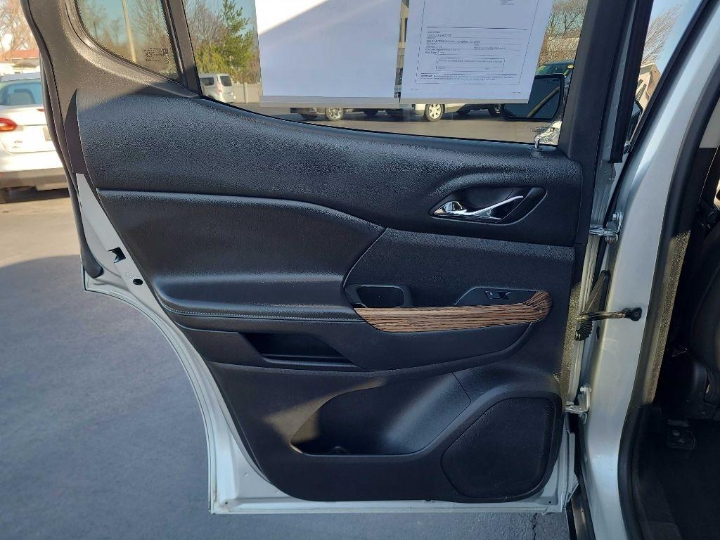 GMC Acadia AWD 4dr Denali 2017