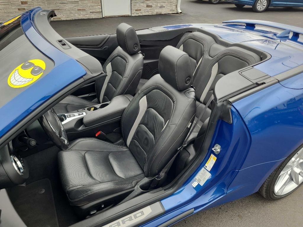 Chevrolet Camaro 2dr Conv 3LT 2021