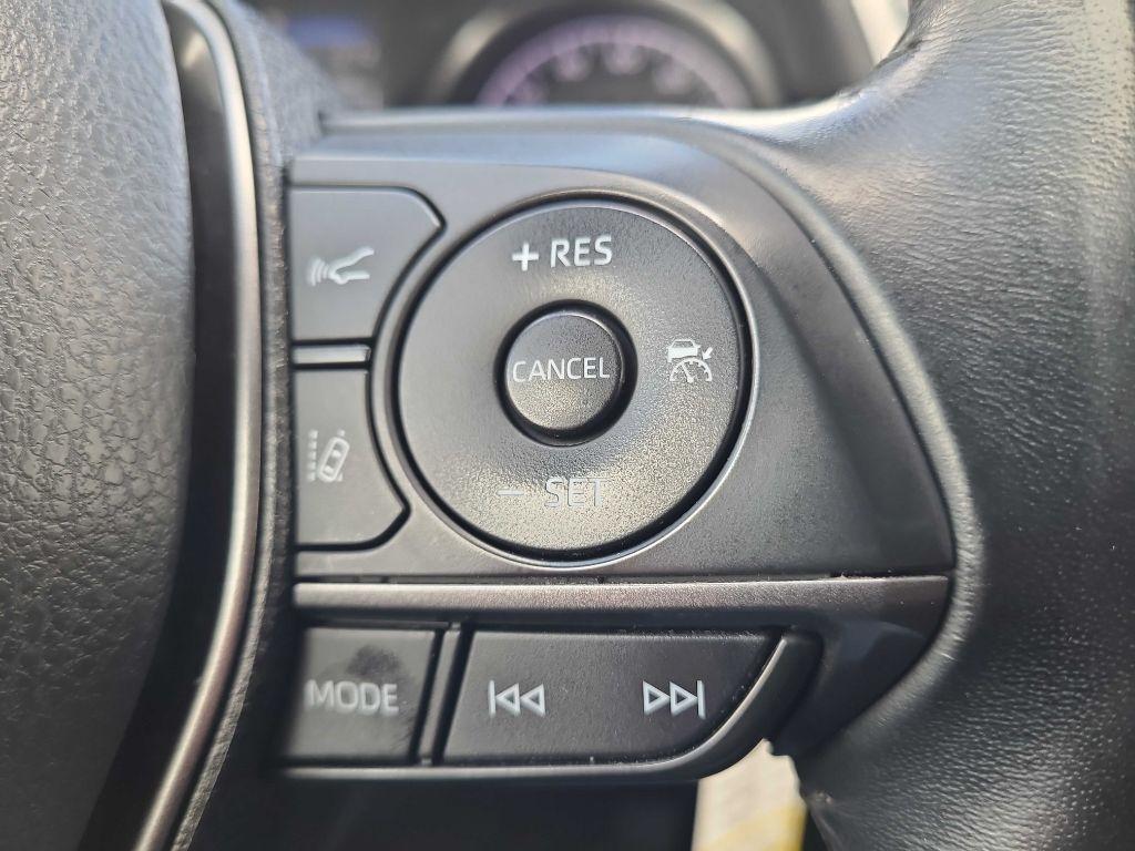 Toyota Camry SE Nightshade Auto (Natl) 2021