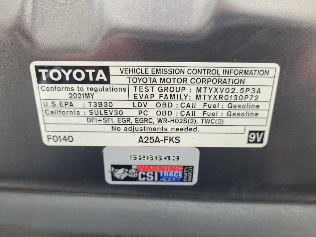 Toyota Camry SE Nightshade Auto (Natl) 2021