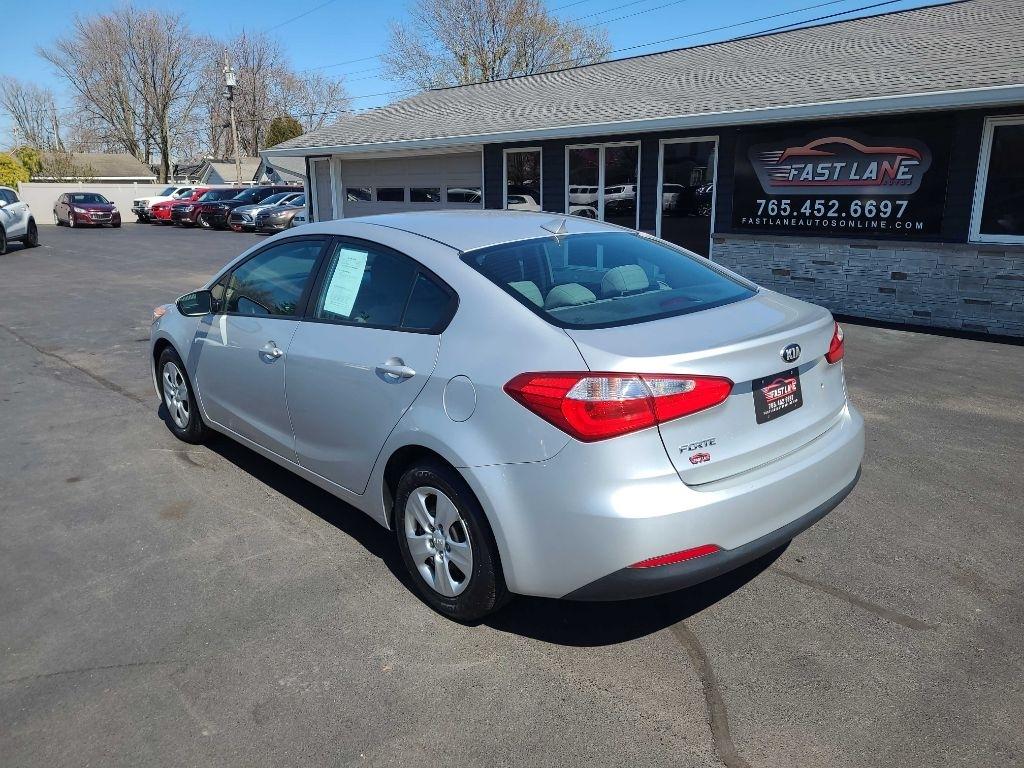 Kia Forte 4dr Sdn Auto LX 2015