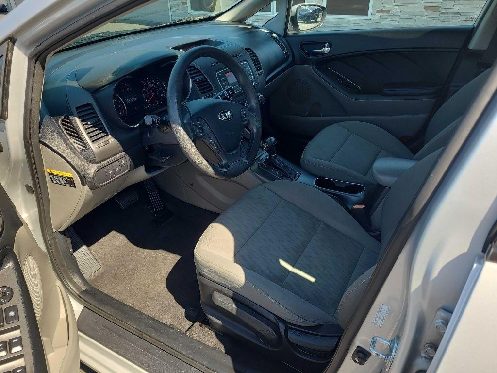 Kia Forte 4dr Sdn Auto LX 2015