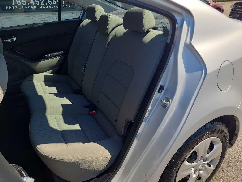 Kia Forte 4dr Sdn Auto LX 2015